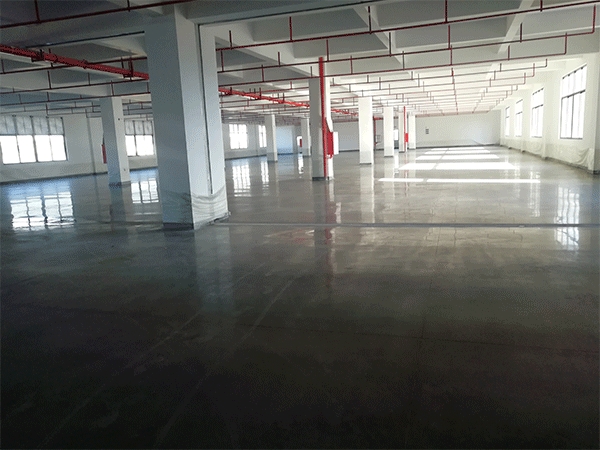 福建莆田萬升鞋業(yè)有限公司，鉑鈦晶地坪